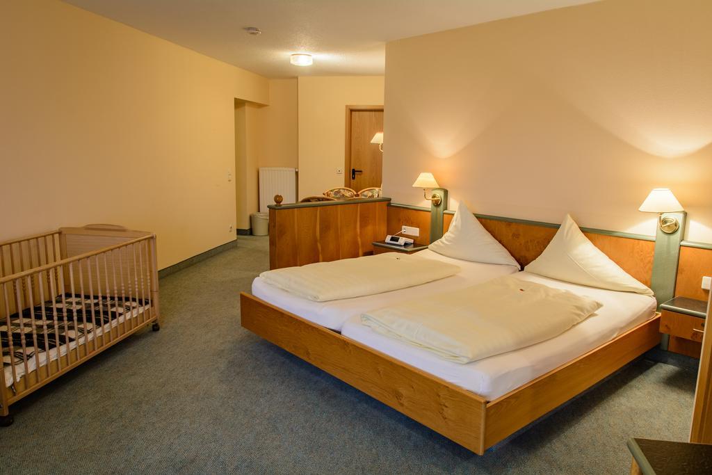 Landhotel Henkenhof Willingen Willingen  Ngoại thất bức ảnh